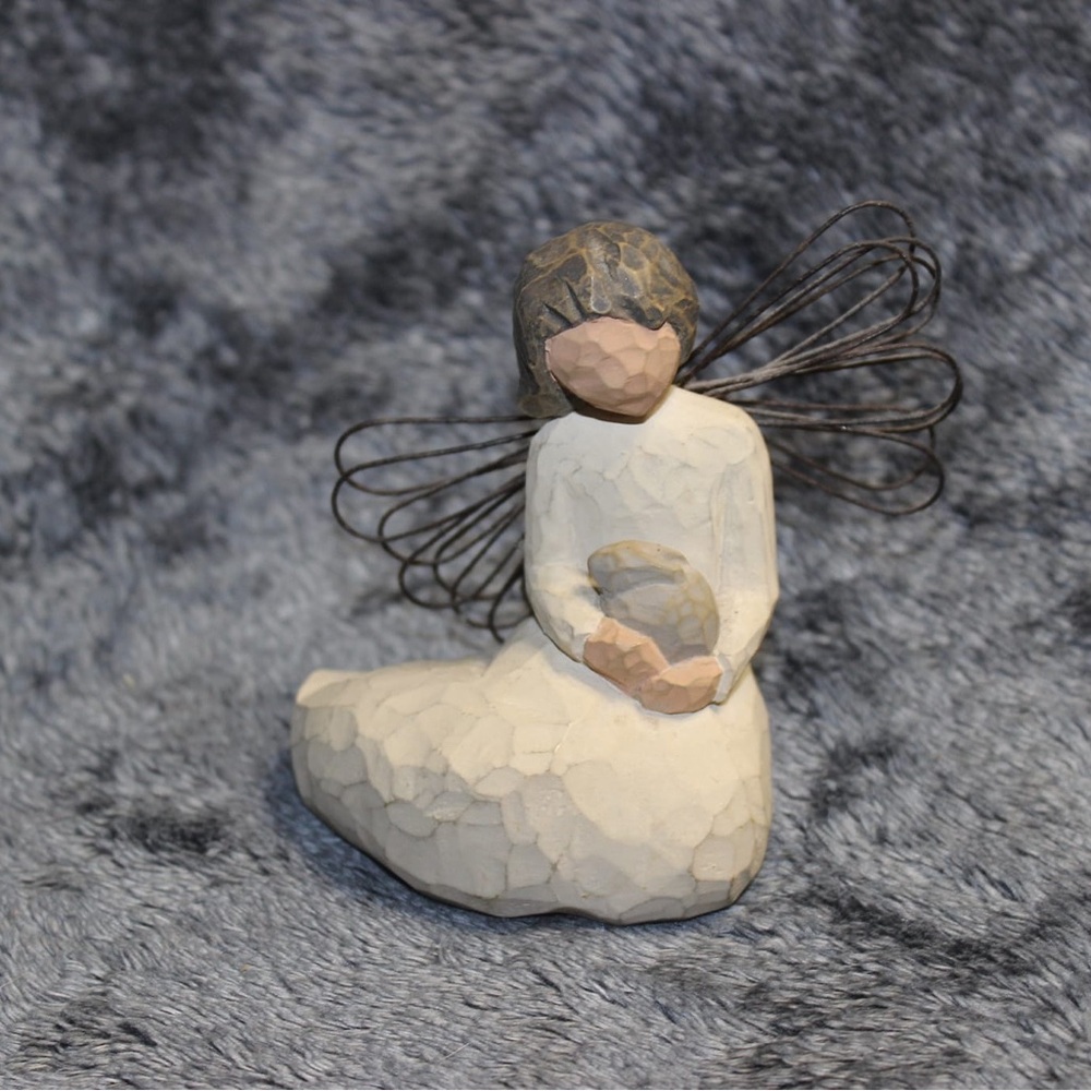 Angel of Protection Willow Tree Figurine